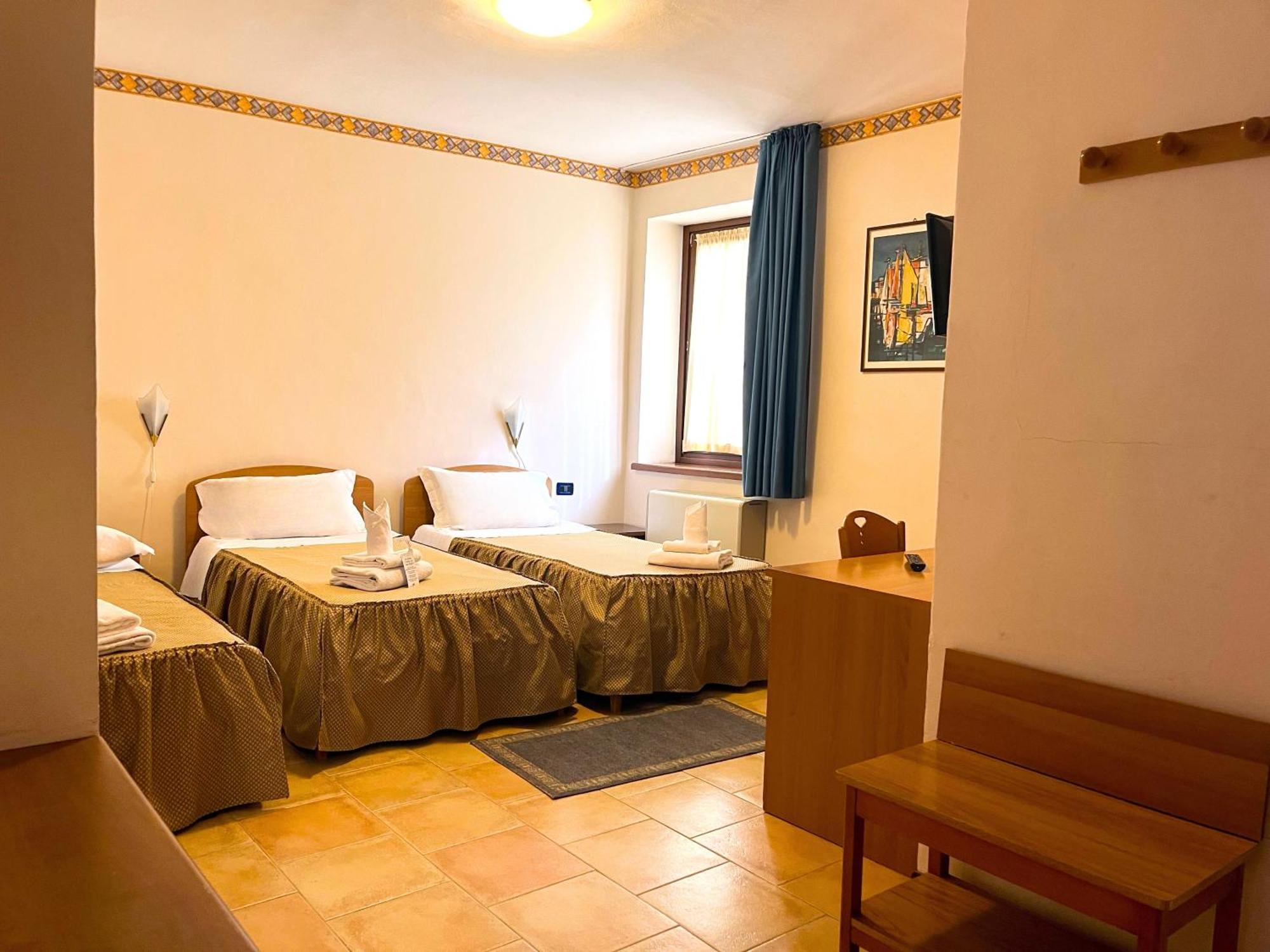 Hotel Суза Екстер'єр фото