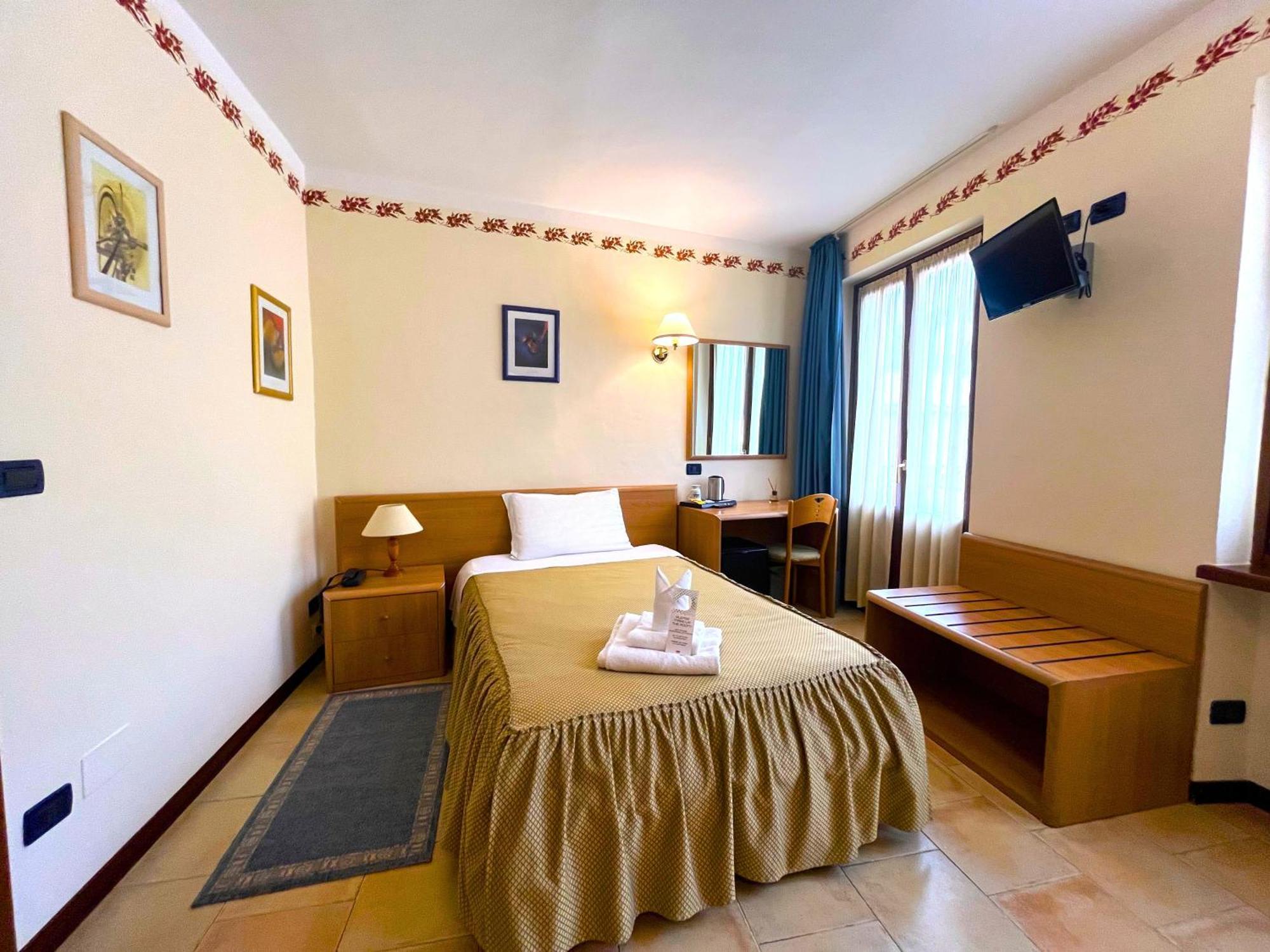 Hotel Суза Екстер'єр фото